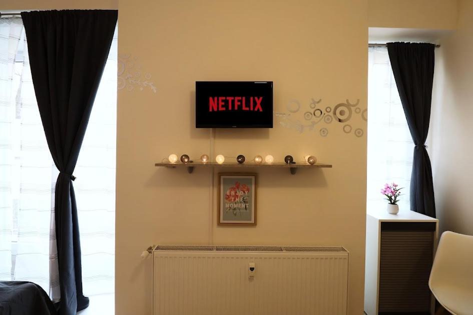 Cosy Studio, 15Min To Old Centre, Self-Check In, Free Wifi, Welcome Drink! Prag Exterior foto